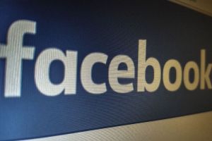 Desde dezembro de 2016, o Facebook anunciou um conjunto de medidas que teriam como objetivo barrar a difusão de desinformação dentro da plataforma